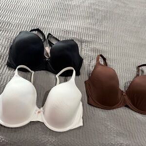 Victoria's Secret Black, White, and Brown Bra Set